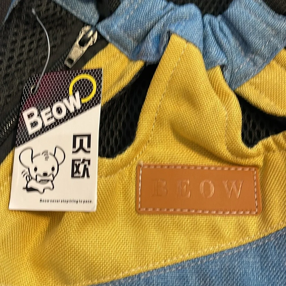 Small pet backpack nwt